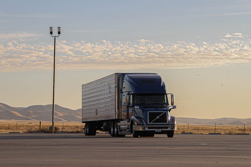 Land freight vehicle